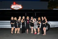 Las Vegas Group Photo Tour by Party Bus thumbnail 6