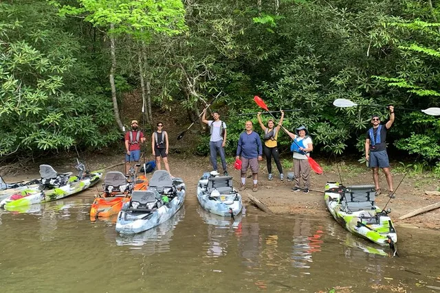 Asheville Kayak Fishing and Scenic Paddle Tour - Image 3