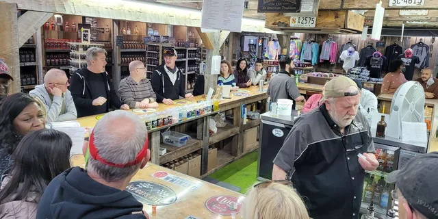 Pigeon Forge Moonshine & Wine Tasting Tour 4 hr - Image 5