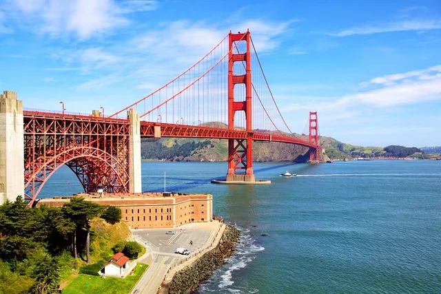 San Francisco Walking Tour with Cruise - Image 1