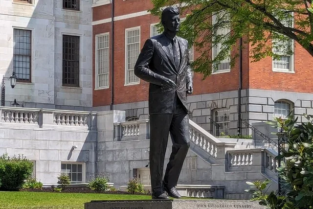 Boston Art and Monuments Audio Guide - Image 4