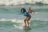 Waikiki Beach Surf Lesson thumbnail 2