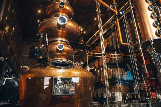 Nashville Distillery Tour with Tasting - Image 5