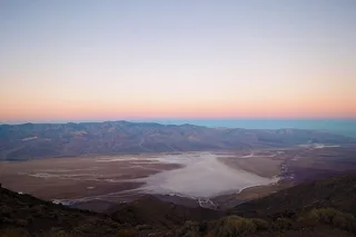 Death Valley Sunrise and Stargazing Day Tour
