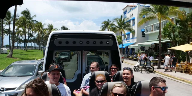 Miami Convertible Bus Sightseeing Tour 3 hr - Image 6