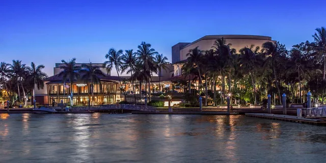 Fort Lauderdale Night Cruise Through the Venice of America - Image 5