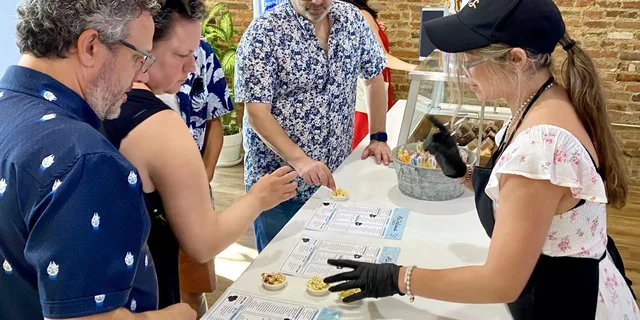 Cincinnati Cocktail and Spirits Tour - Image 6