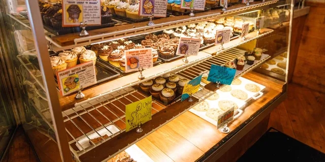 New York City Cupcake Walking Tour - Image 5