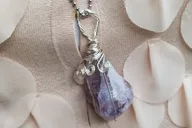 Wire Wrapping Raw Gemstones Class thumbnail 1