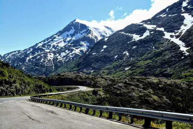 Skagway White Pass Summit and City Tour - Image 5