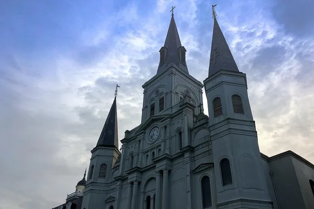 New Orleans Haunted Pub Crawl - Image 6