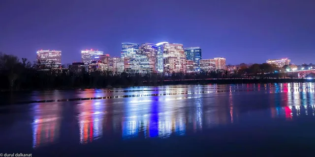Washington Night Tour - Image 2