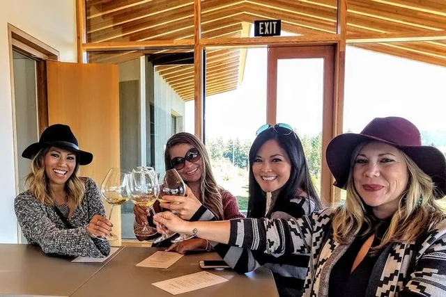 Willamette Valley Wine Tour for Private Groups - Image 4