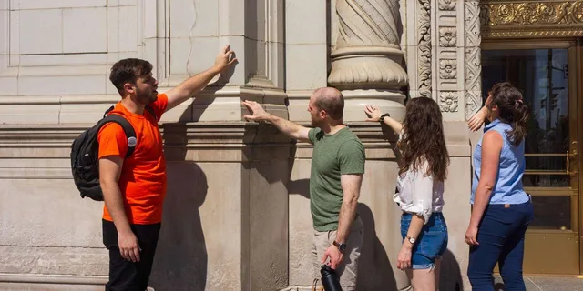 Chicago Loop Art and Architecture Walking Tour - Image 2