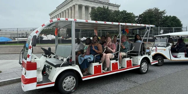Washington D.C. National Mall E-Trolley Tour - Image 5