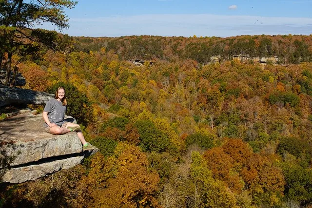 Tennessee Fall Colors Hiking Tour - Image 3