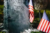 Boston Ghosts and Gravestones Tour 1.5 hr thumbnail 6