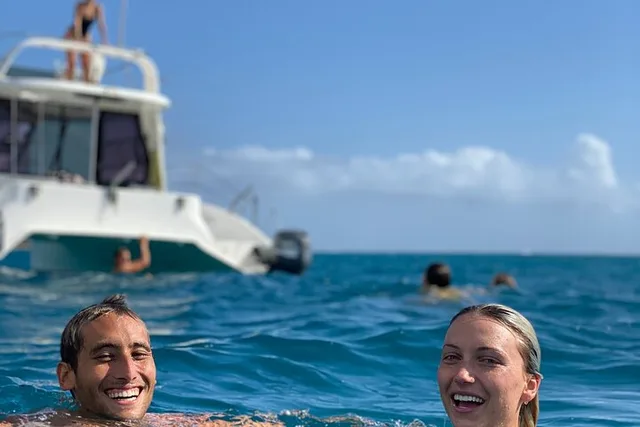 Honolulu Catamaran Snorkeling Tour - Image 6