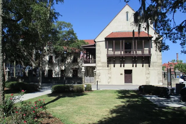 St Augustine History and Cheesecake Golf Cart Tour - Image 4