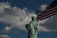 New York Statue of Liberty and Brooklyn Bridge Tour thumbnail 3
