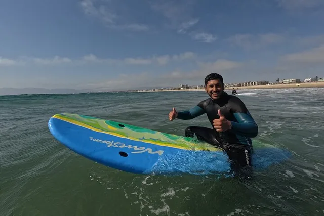 Venice Beach Surf Lesson - Image 4