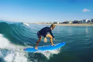 Newport Beach Surf Lesson thumbnail 2