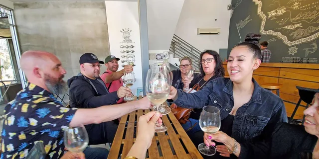 Santa Barbara Funk Zone Food and Photo Tour - Image 4