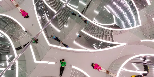 Miami Superblue Immersive Art Experience - Image 2