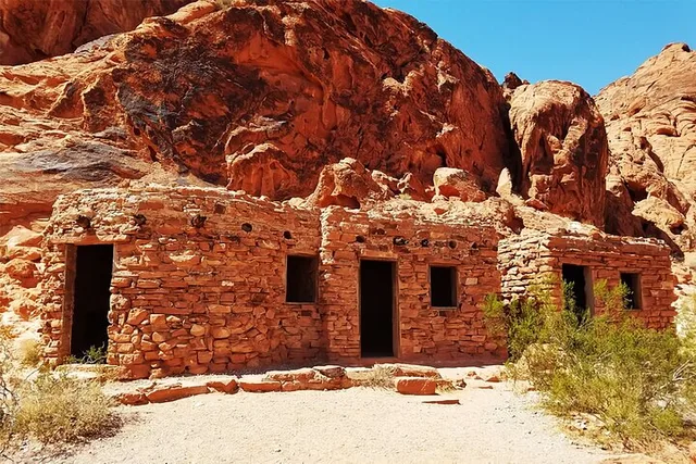Las Vegas Valley of Fire and Hoover Dam Tour - Image 4