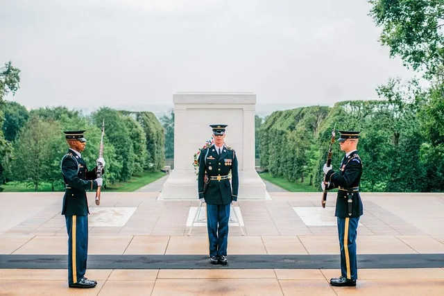 Arlington National Cemetery Walking Tour - Image 1