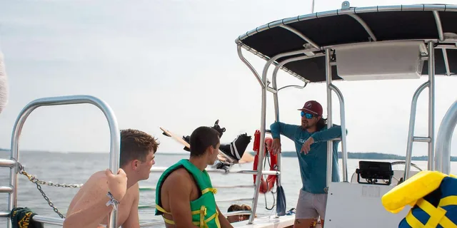 Hilton Head Island Tubing Trip 1 hr - Image 3