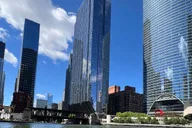 Chicago Kayak Tour of Characters and Cons thumbnail 2