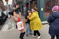 New York Food Tour of Bagels, Dumplings, Pizza & Tacos thumbnail 1