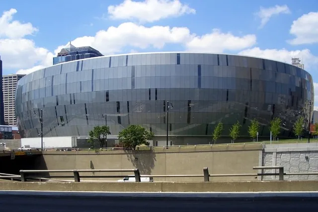 Kansas City Scavenger Hunt: Fountains and Hidden Finds - Image 2