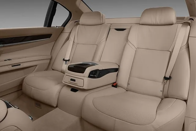 New York Private Sedan Transfer from JFK to Manhattan - Image 2