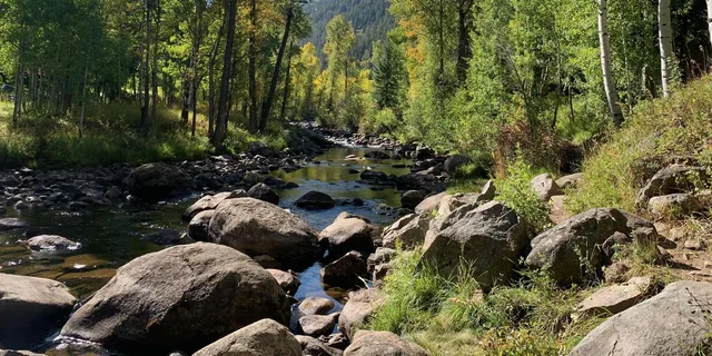 Aspen Guided Hike with Roaring Fork River Views 2 hr - Image 3