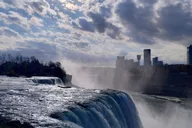 Niagara Falls Guided Tour with Scenic Views thumbnail 2
