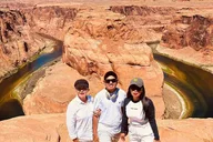 Las Vegas Antelope Canyon & Horseshoe Bend Tour thumbnail 3