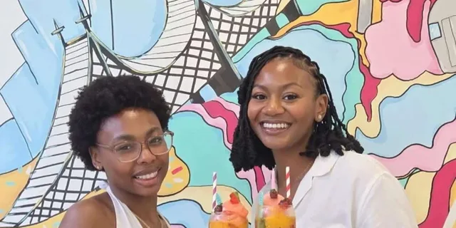 Queens Ice Cream Cocktail Mixology Class - Image 3