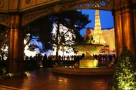 Las Vegas Limo Tour with Champagne 2 hr thumbnail 3
