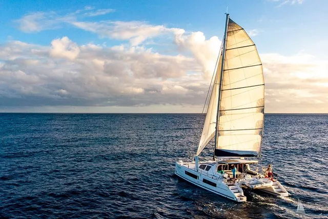 Waikiki Private Sailing Catamaran - Image 2