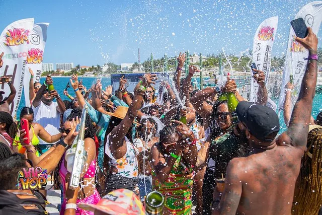 Miami Hip Hop Boat Party 3.5 hr - Image 4