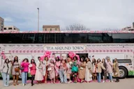 Dallas Tea Bus Tour with Treats 1.5 hr thumbnail 3