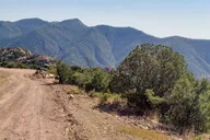 Bisbee 4X4 Jeep Tour Mountaintop and Open Pits 3 hr thumbnail 5