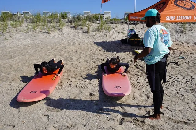 New York City Surfing Lesson - Image 2