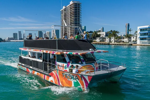 Miami Skyline Cruise at Twilight - Image 4