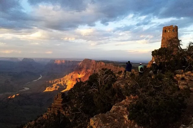 Grand Canyon Sunset and Ancient Ruins Tour - Image 3