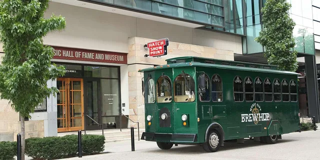 Nashville Brewery Hop-On Hop-Off Trolley Tour - Image 2