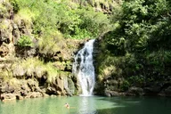 Oahu North Shore Waimea Waterfall Tour 8 hr thumbnail 1