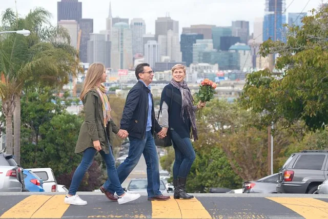 San Francisco Downtown Walking Tour - Image 2